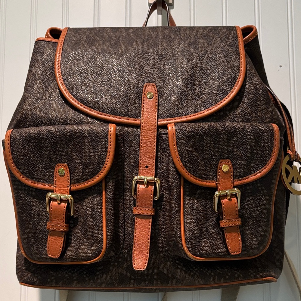 Michael Kors Logo Print Back